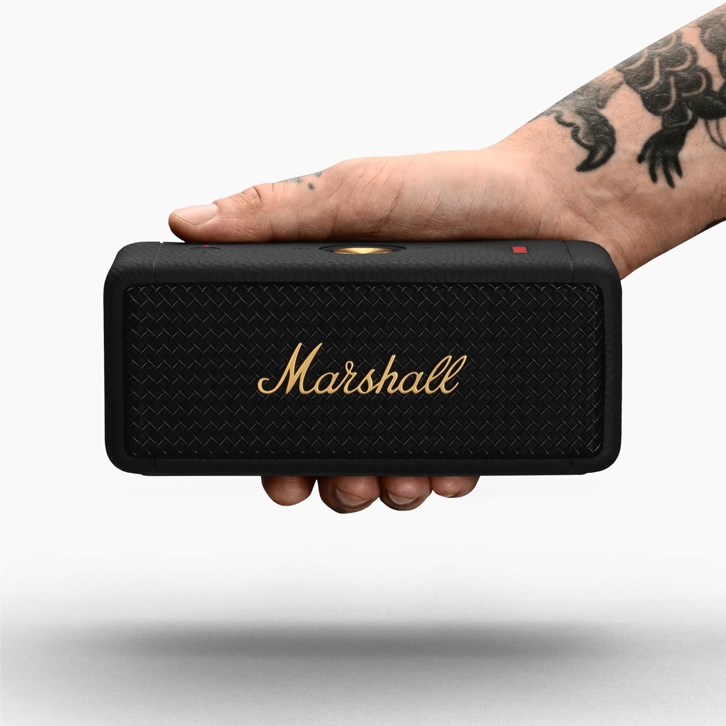 Emberton II – Bocina Bluetooth portátil 30+ h, True Stereophonic 360°, IP67 (Black & Brass)