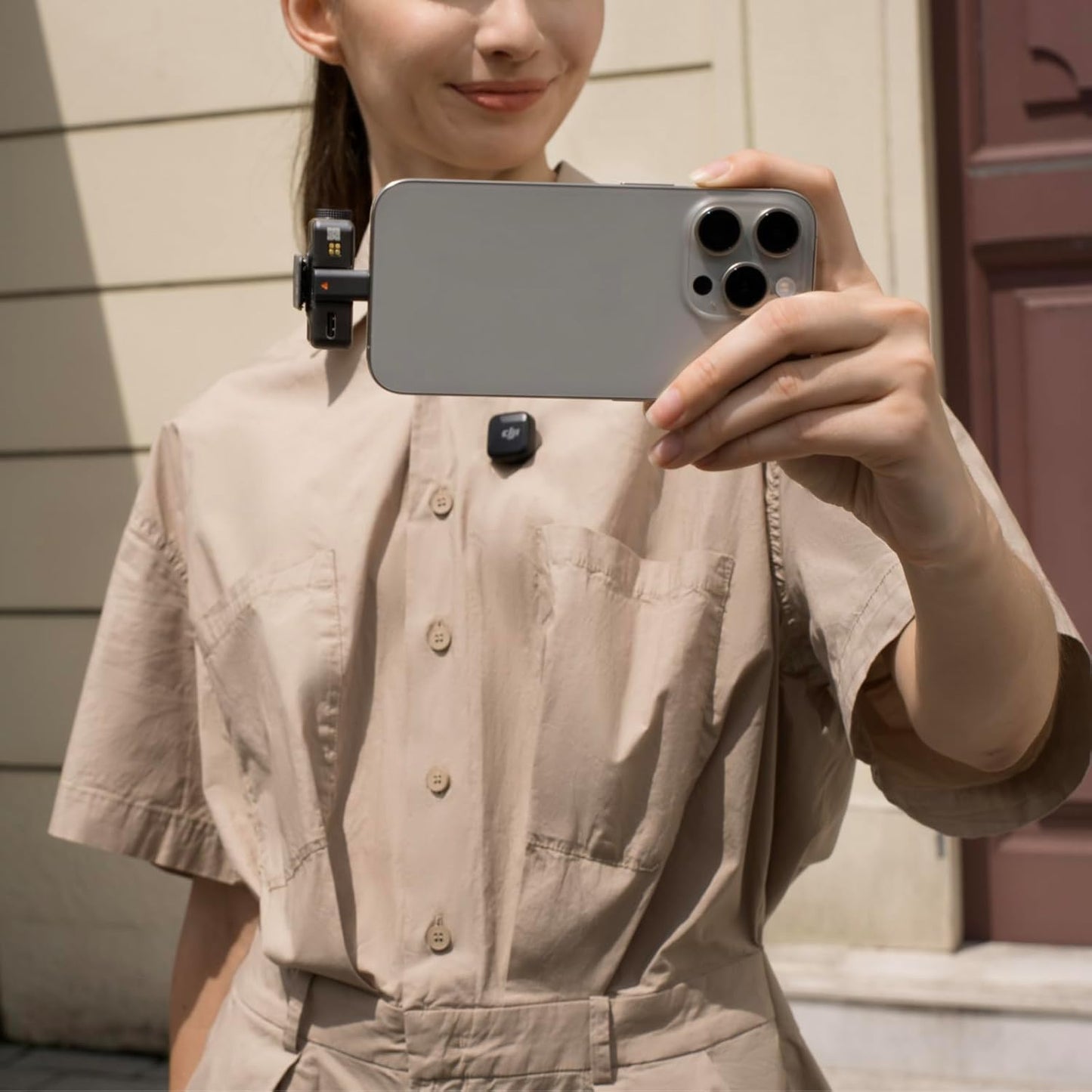 DJI Mic Mini (1 TX + 1 RX) – Micrófono Lavalier Inalámbrico Ultraliviano para iPhone, Android, Cámara – 400 m de Alcance, Audio Detallado, Cancelación de Ruido, Autolimitador, 10 h de Uso