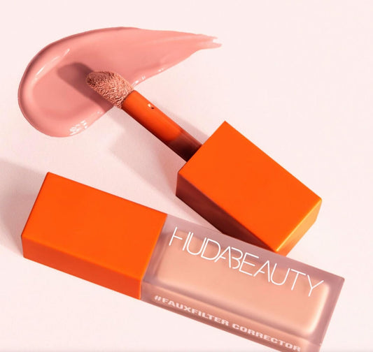 HUDA BEAUTY #FAUXFILTER Corrector de color para debajo de los ojos - Melocotón (naranja rosado claro para tonos de piel claros a medianos)