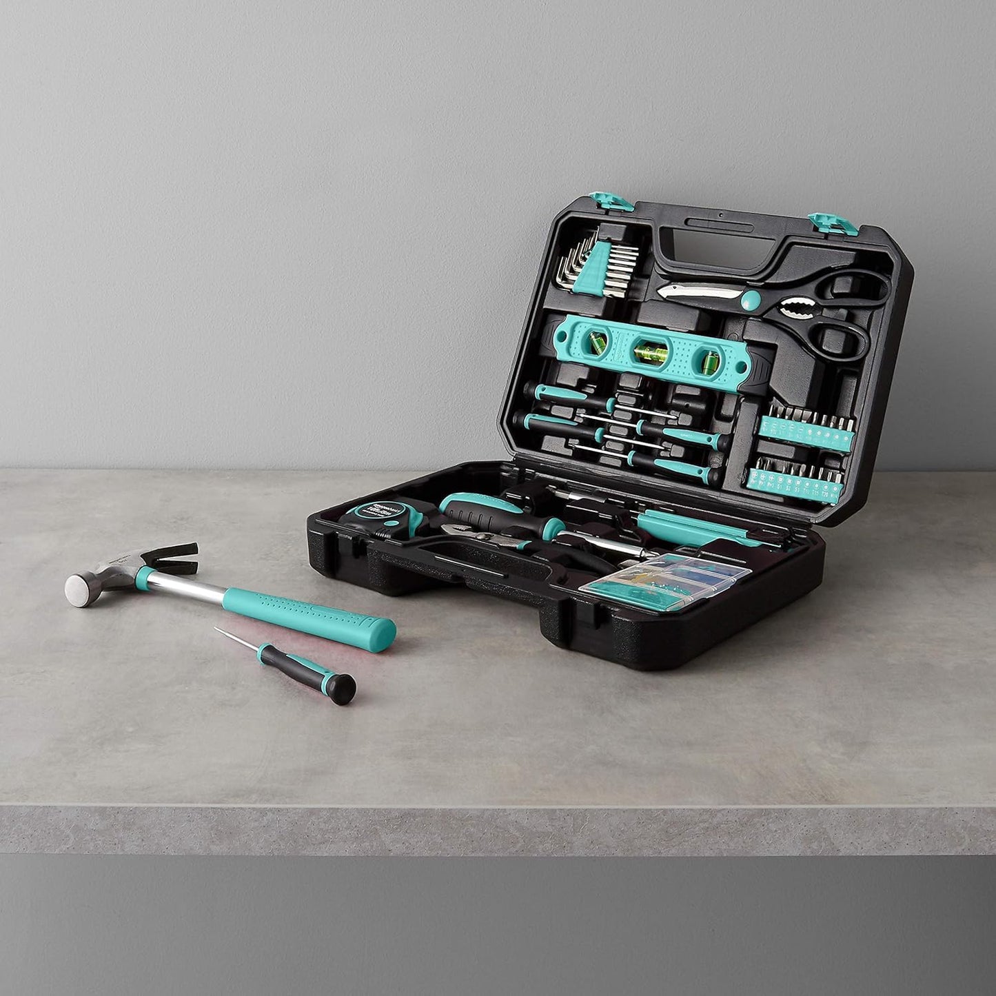 Kit de Herramientas para el Hogar con Maletín – 142 Piezas – Color Turquesa – Ideal para Reparaciones y DIY