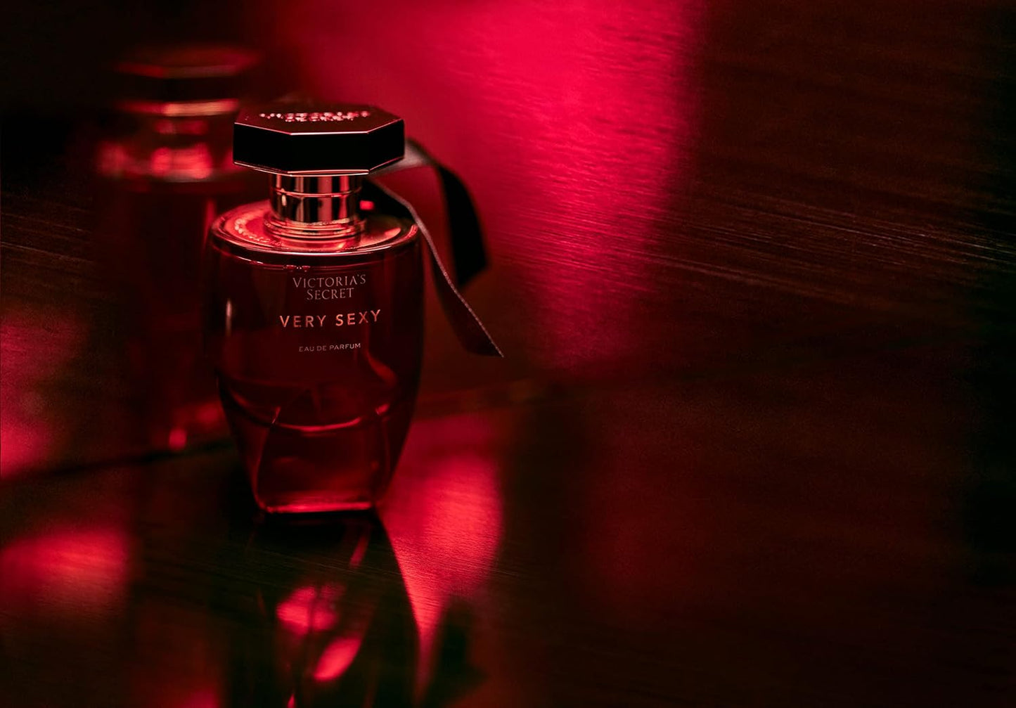 Very Sexy Eau de Parfum para Mujer (1.7 oz / 50 ml)