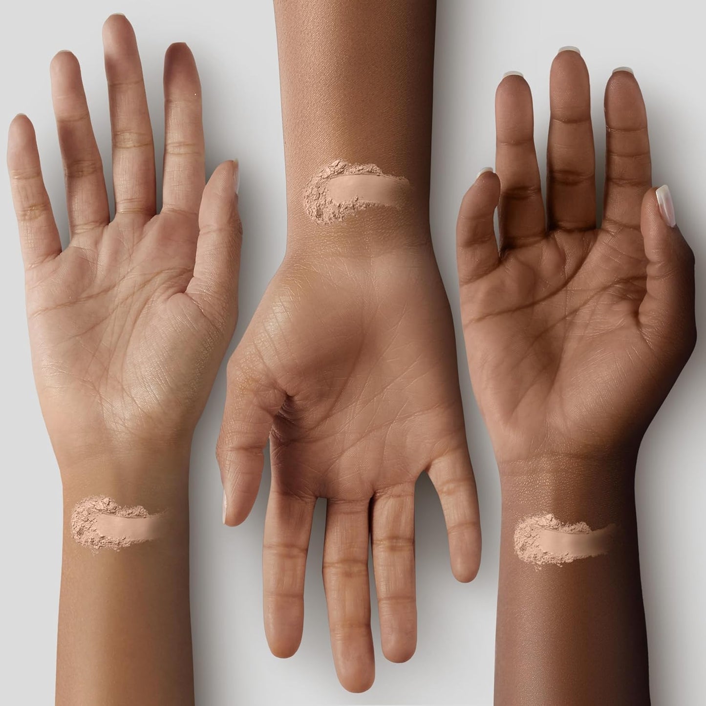 Polvos sueltos para acabado y fijado de maquillaje - HUDA BEAUTY Easy Bake