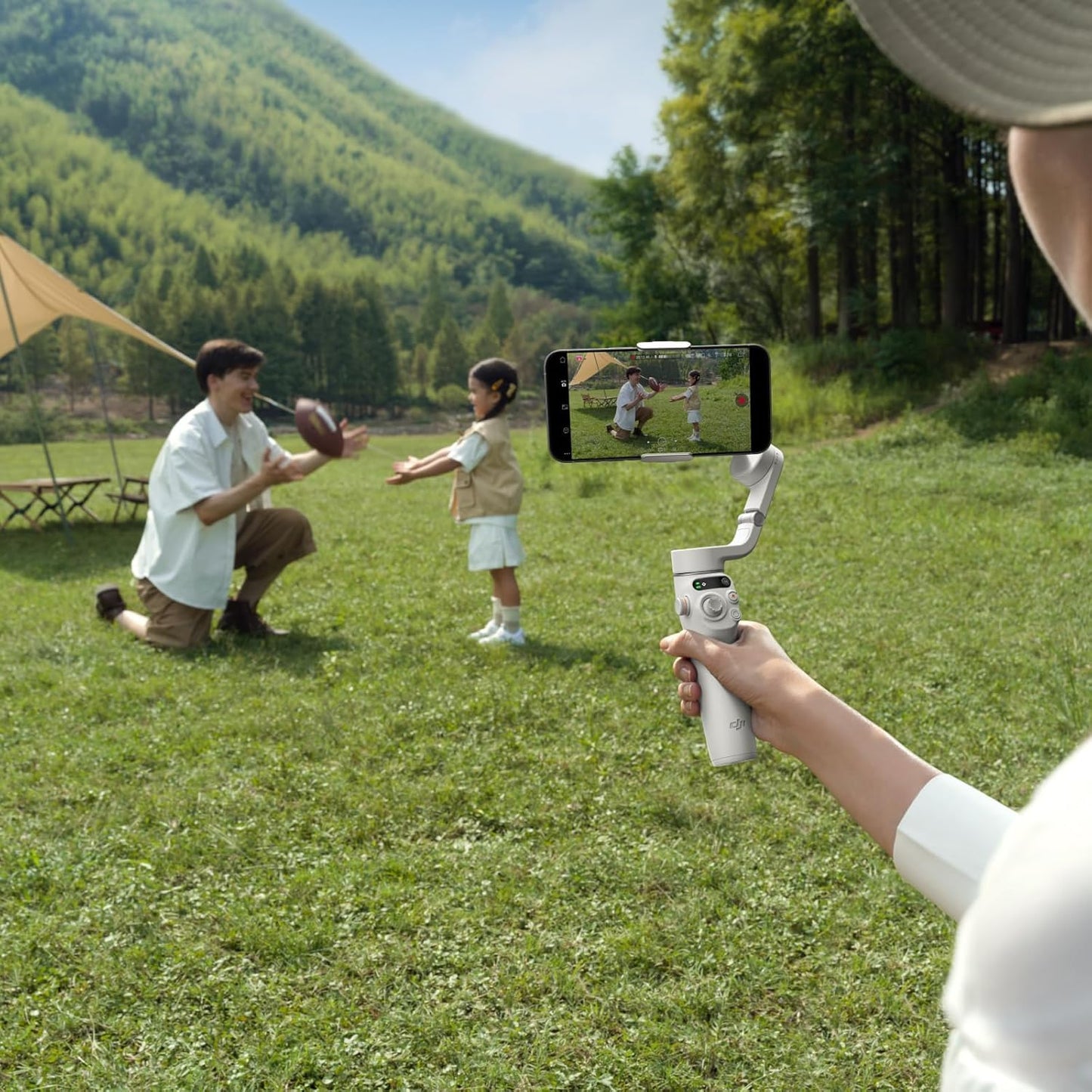 DJI Osmo Mobile 6 Estabilizador Gimbal para Smartphone – 3 Ejes, Seguimiento Inteligente, Palo Extensible Integrado, Control desde Smartwatch, Portátil y Plegable – Platinum Gray