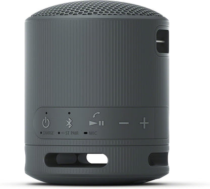 Sony SRS-XB100 – Bocina Bluetooth portátil, ultra-compacta, IP67, 16 h batería, correa versátil, manos libres (Negro)