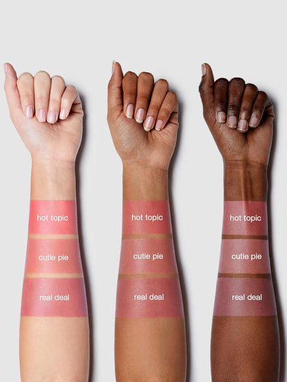 Rubor líquido para mejillas | Acabado brillante | Color: Hot Topic