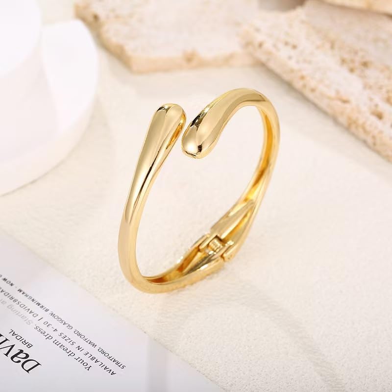 Brazalete Dorado para Mujer y Adolescentes – Pulsera Cuff Ajustable Chunky, Baño de Oro 14K, Diseño Moderno y Elegante, Regalo de Joyería