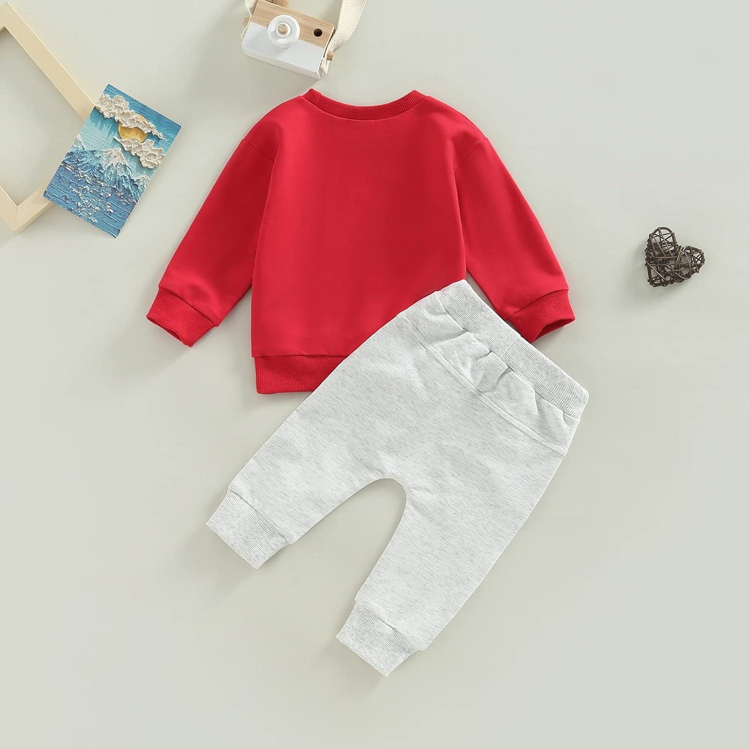 Conjunto de 2 piezas de ropa para bebé y niño, sudadera con cuello redondo con letras y pantalones casuales de otoño e invierno