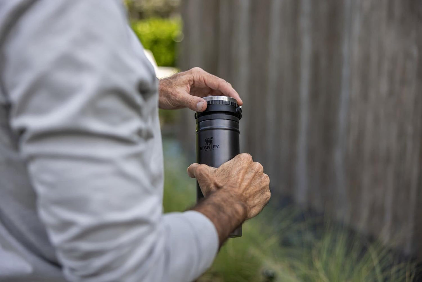 Travel Mug with Integrated French Press 16 Oz | 5 Minute Brew, 4 Hours Hot, Leakproof Lid | Mesh Filter for Coffee Grounds | Insulated Stainless Steel Coffee Maker | Bpa-Free | Charcoal Glow