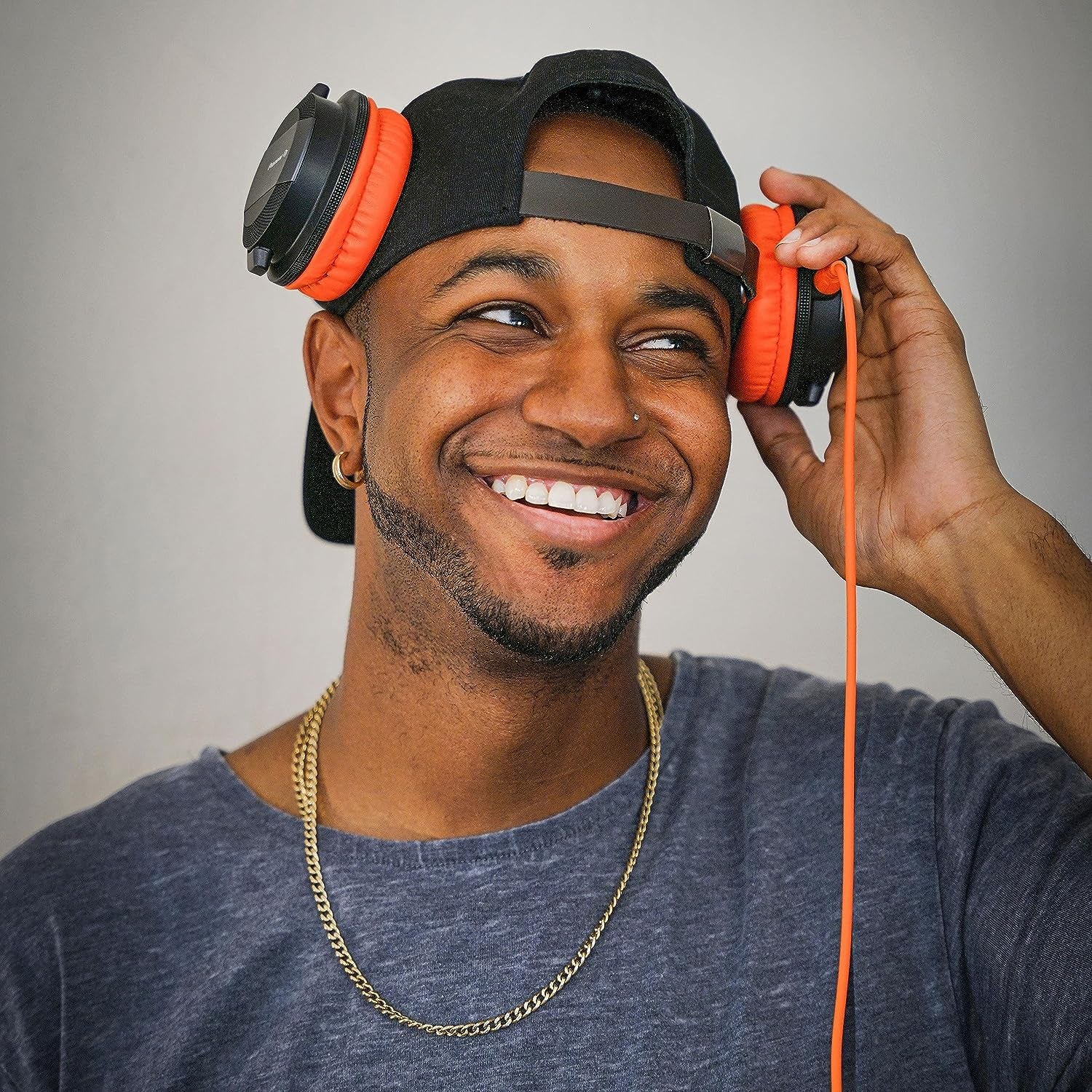 HDJ-CUE1 On-Ear DJ Headphones - Black