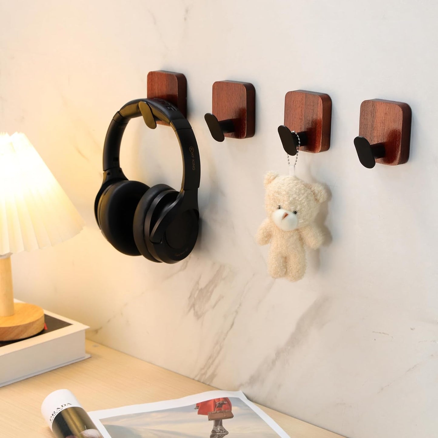 Ganchos adhesivos | Paquete de 4 ganchos de pared para toallas/abrigos | Para baño o cocina | Color: Madera