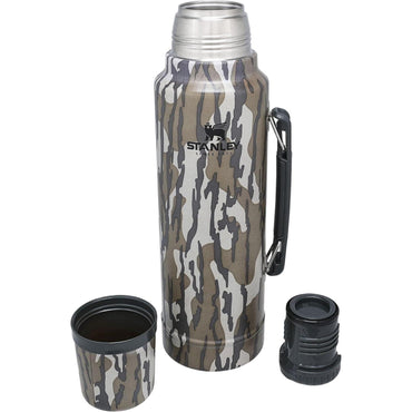 Termo Stanley diseño camuflado 1.4L