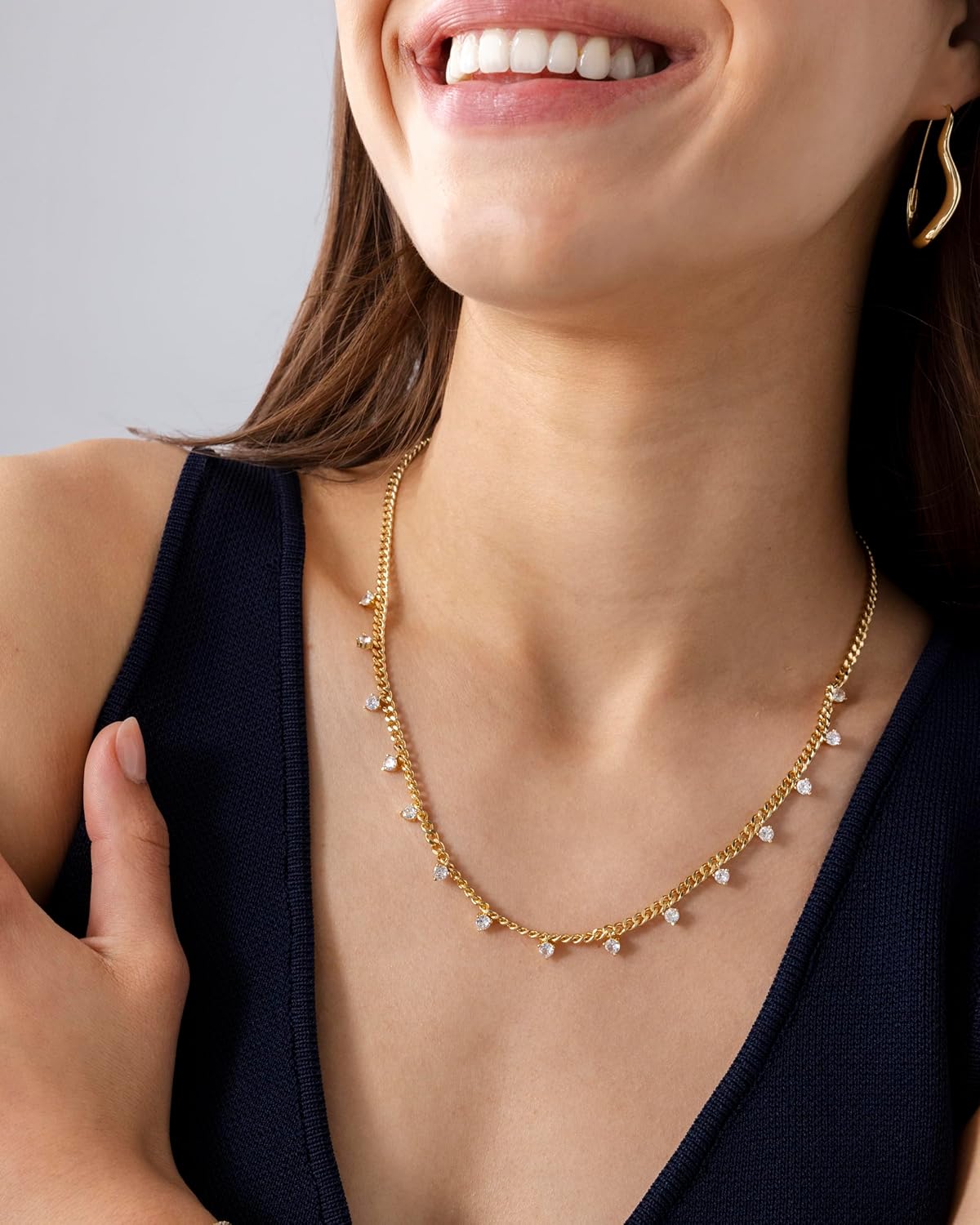 Collar de Estaciones para Mujer | Baño en Oro 14K | Cadena Fina con Circonitas Simuladas | Joyería de Moda para Capas y Looks Elegantes
