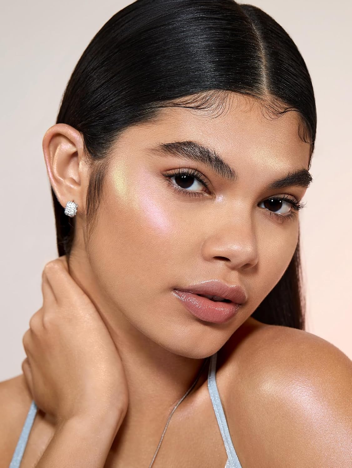 Iluminador líquido que cambia de color | Resaltador multicromo | Acabado de alto brillo | Brillo de larga duración | Sin apelmazamiento | Color: Caking-Stardust