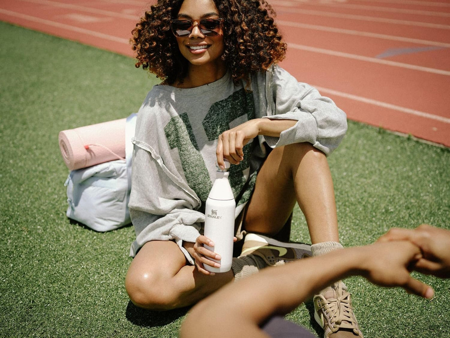 All Day Slim Bottle 20 Oz | Leakproof Twist on Lid | Slim Design for Travel and Gym | Insulated Stainless Steel Water Bottle | Bpa-Free | Pomelo Gloss