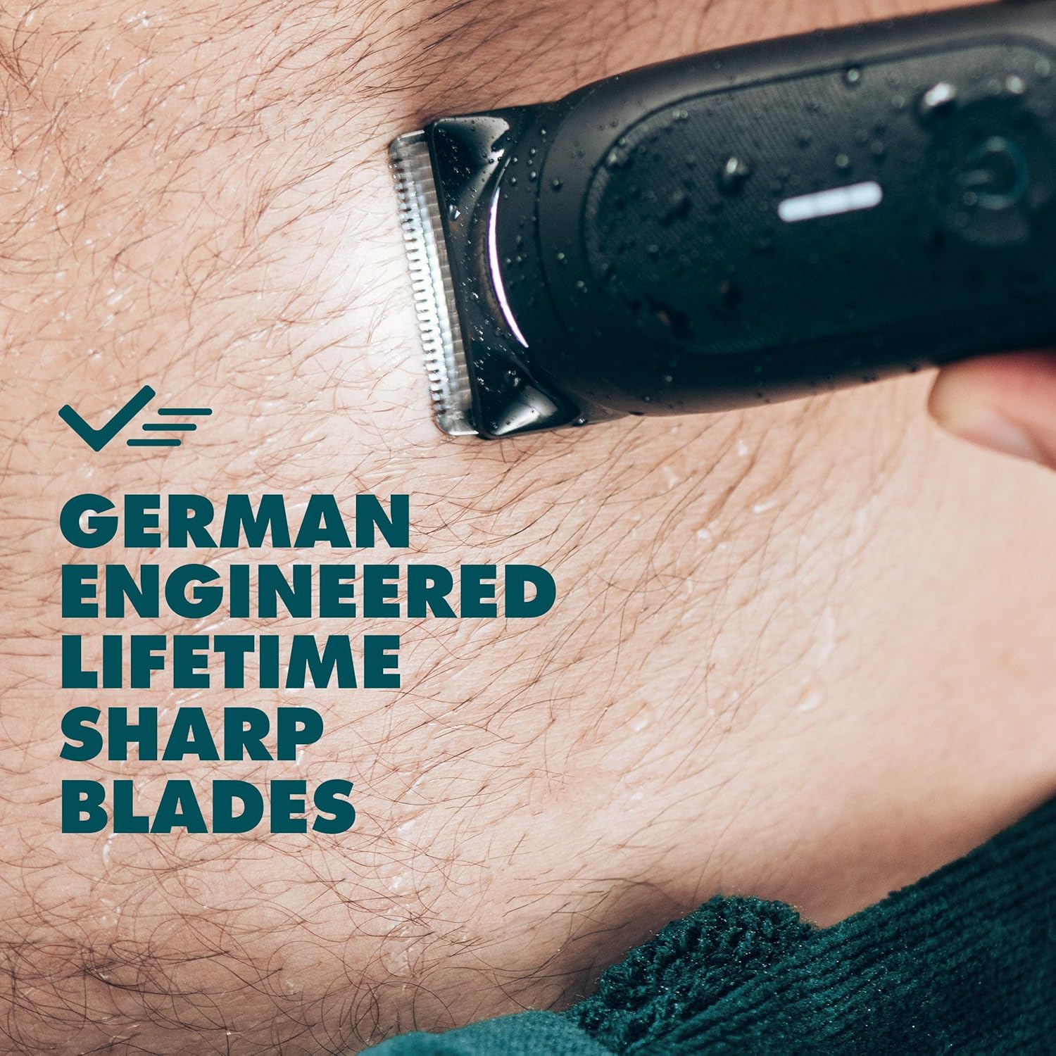 Gillette Intimate i7 | Recortadora Íntima y Corporal Masculina – LED Halo, Resistente al Agua, 100 min, Base de Carga, 2 Peines