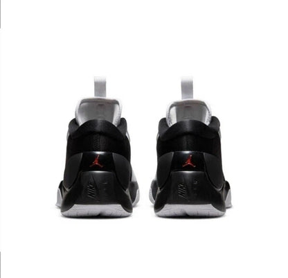 Nike Air Jordan Zoom Separate "Bred" – Zapatillas de Básquet Hombre Negro/Blanco