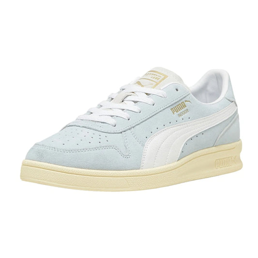 Zapatillas PUMA Indoor Soft Hombre – Azul/Blancas | Sneakers Retro Casuales con Detalles en Gamuza y Branding Clásico