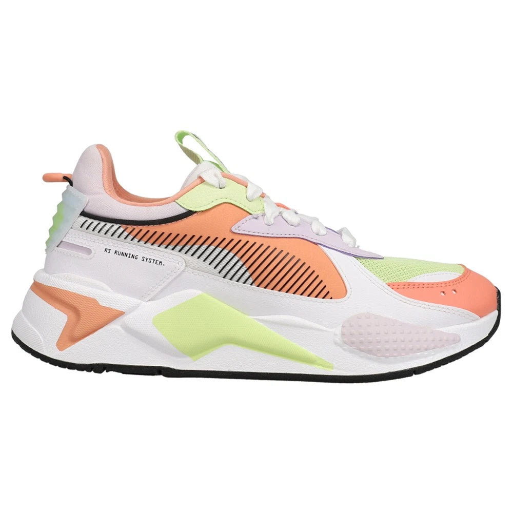 Zapatillas PUMA RS-X Mismatched Mujer – Blancas con Detalles en Rosa y Butterfly | Sneakers Casual con Amortiguación PU